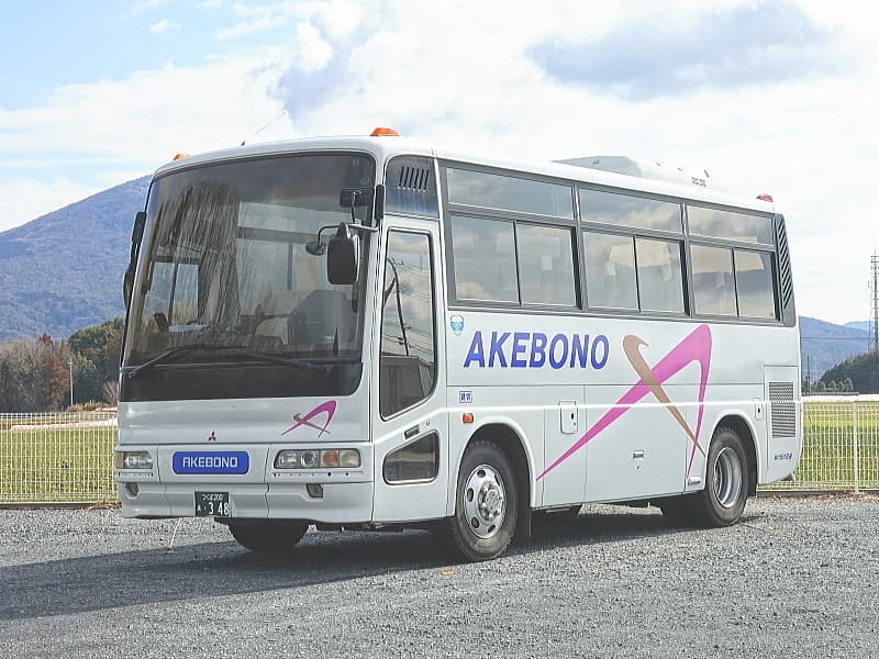 小型バス（三菱）